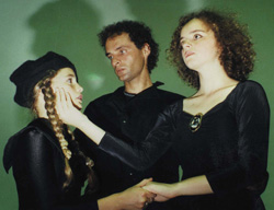 כמו חוטים שזורים הפקה